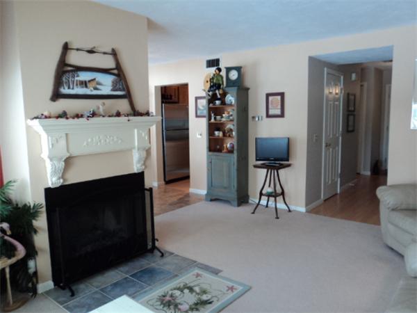 409 Beacon Park Road, Unit 409 Webster, MA 01570 - Photo 10 of 24 Gallery Image 10