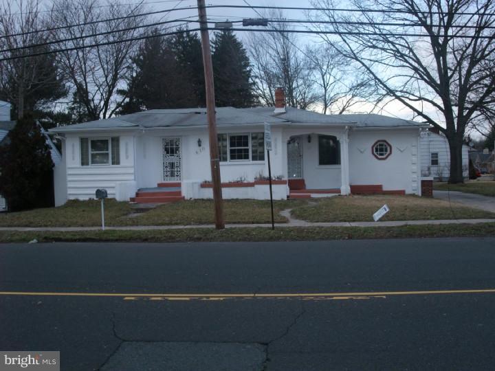 620 Kuser Road Hamilton, NJ 08619 - Photo 1 of 6