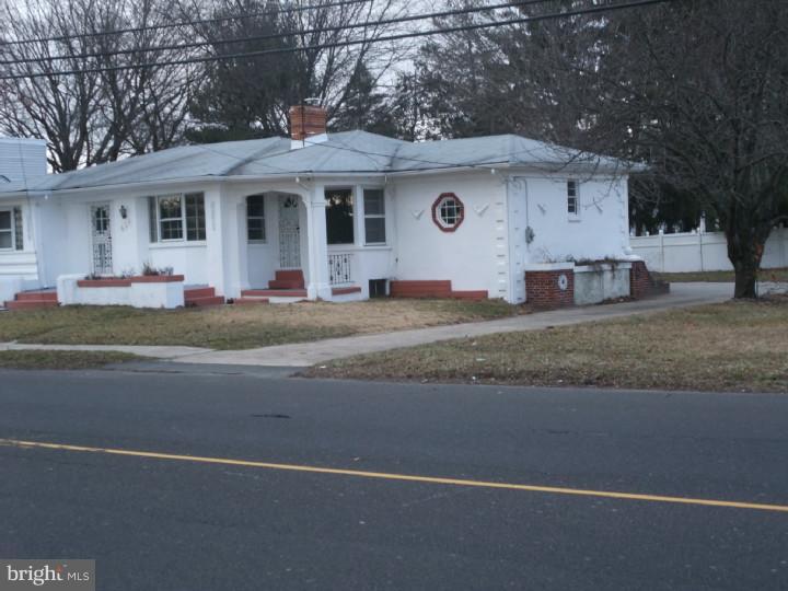 620 Kuser Road Hamilton, NJ 08619 - Photo 2 of 6