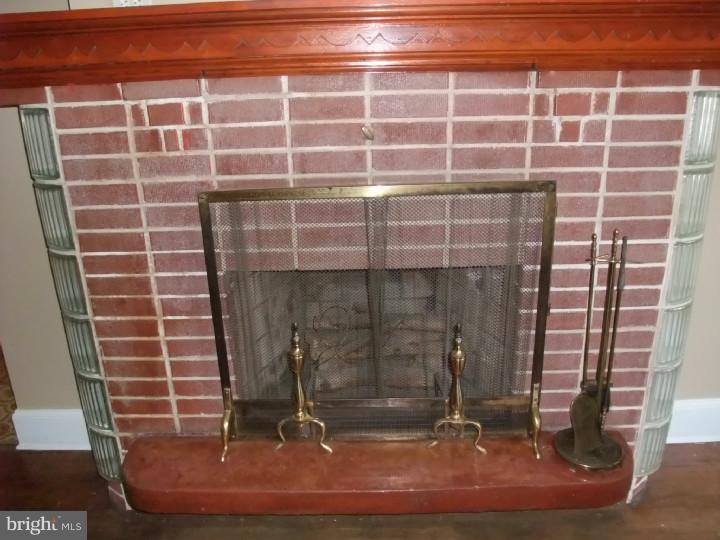 620 Kuser Road Hamilton, NJ 08619 - Photo 5 of 6