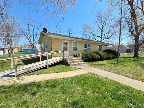 $124,500 | 616 Madison Street, Canton, MO 63435