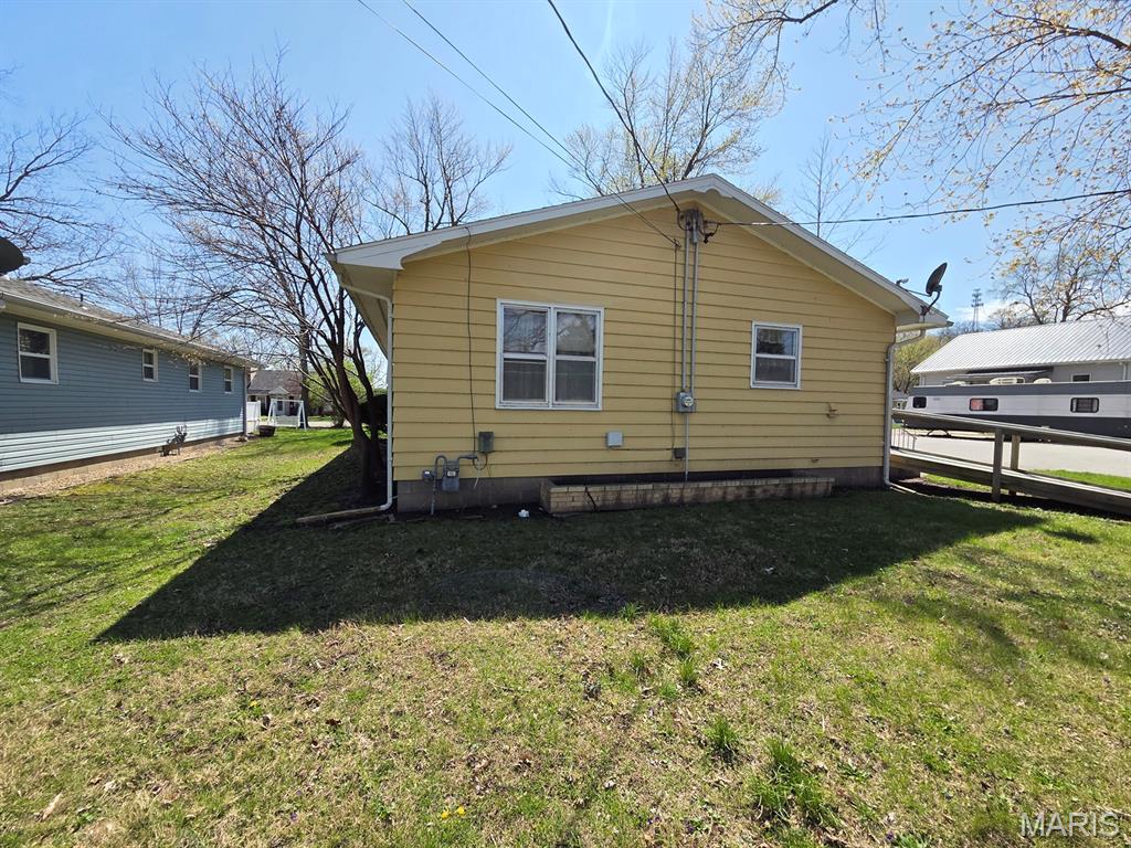 616 Madison Street Canton, MO 63435 - Photo 5 of 23