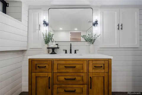 $985,000 | 235 South Humboldt Street, Denver, CO 80209