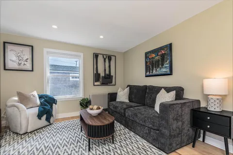 $1,250,000 | 81 Goodwin Road, Kittery, ME 03905