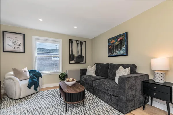 $1,250,000 | 81 Goodwin Road, Kittery, ME 03905