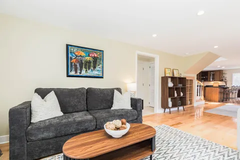 $1,250,000 | 81 Goodwin Road, Kittery, ME 03905