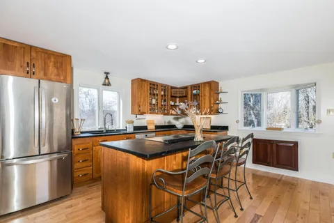 $1,250,000 | 81 Goodwin Road, Kittery, ME 03905