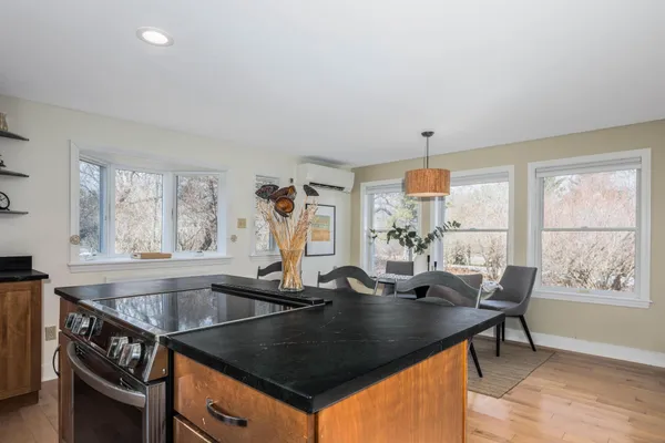 $1,250,000 | 81 Goodwin Road, Kittery, ME 03905