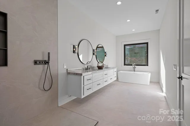 $875,000 | 429 Big Hl Drive, Unit 80, Arden, NC 28704