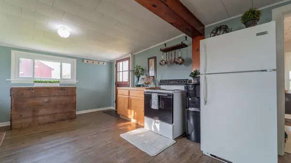 $1,300,000 | 18216 South Schwark Road, Three Oaks, MI 49128