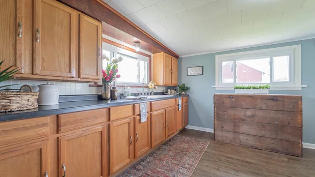 $1,300,000 | 18216 South Schwark Road, Three Oaks, MI 49128