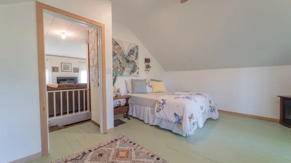 $1,300,000 | 18216 South Schwark Road, Three Oaks, MI 49128