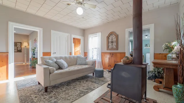 $1,300,000 | 18216 South Schwark Road, Three Oaks, MI 49128