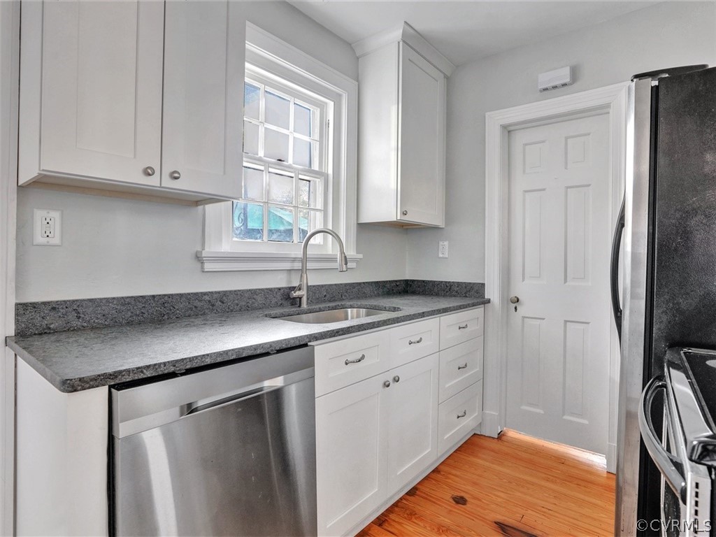 906 Pine Ridge Road Richmond, VA 23226 - Photo 8 of 23 Gallery Image 8