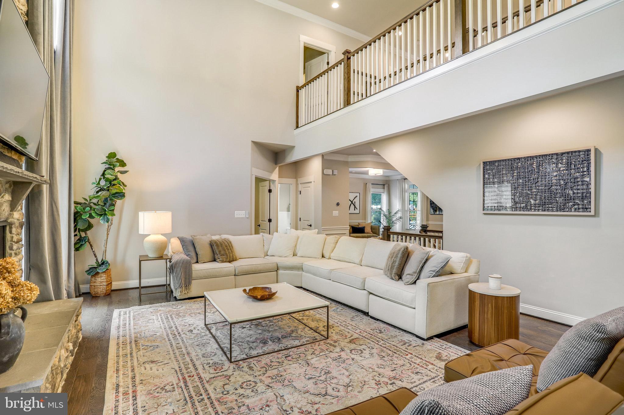 714 Kingsley Road Southwest Vienna, VA 22180 - Photo 15 of 62 So Open & Bright!