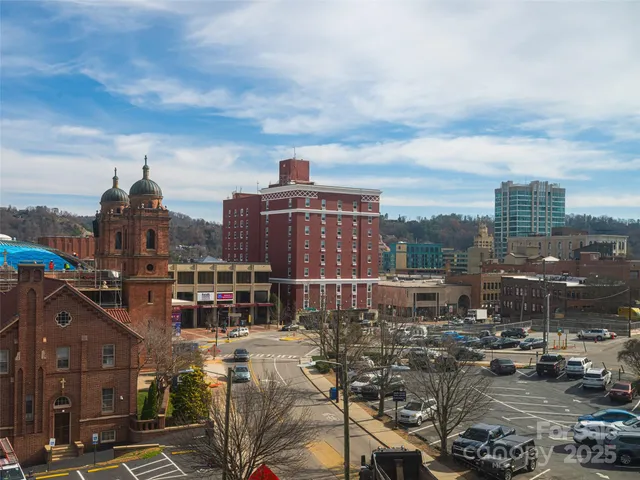 $924,990 | 123 Haywood Street, Unit 205, Asheville, NC 28801