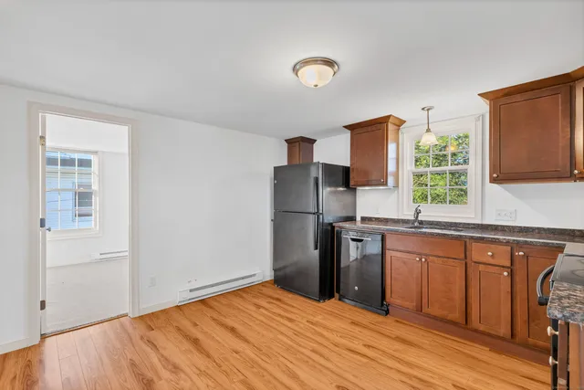 $199,000 | 9 Brewer Street, Unit 3, New London, CT 06320