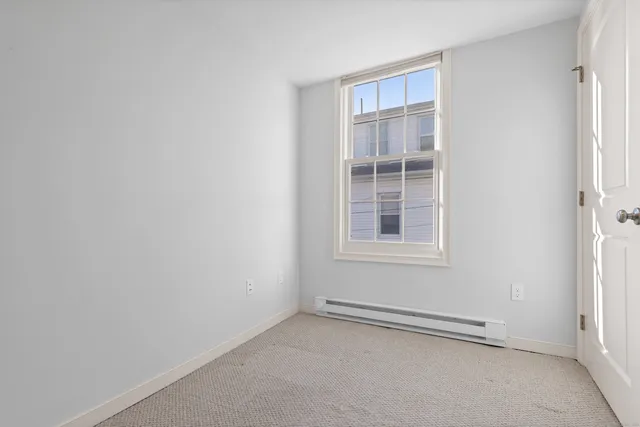 $199,000 | 9 Brewer Street, Unit 3, New London, CT 06320