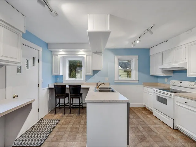 $325,000 | 174 Berlin Street, Montpelier, VT 05602