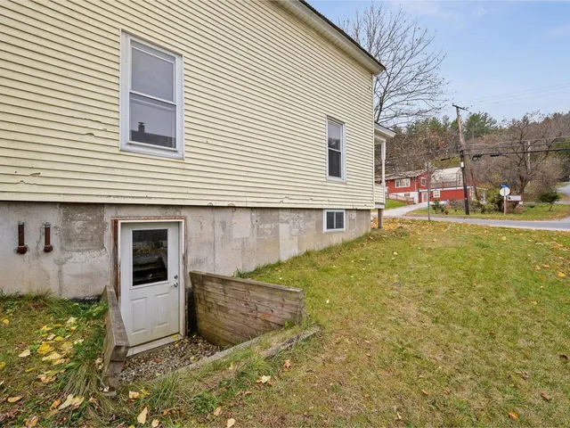 $325,000 | 174 Berlin Street, Montpelier, VT 05602