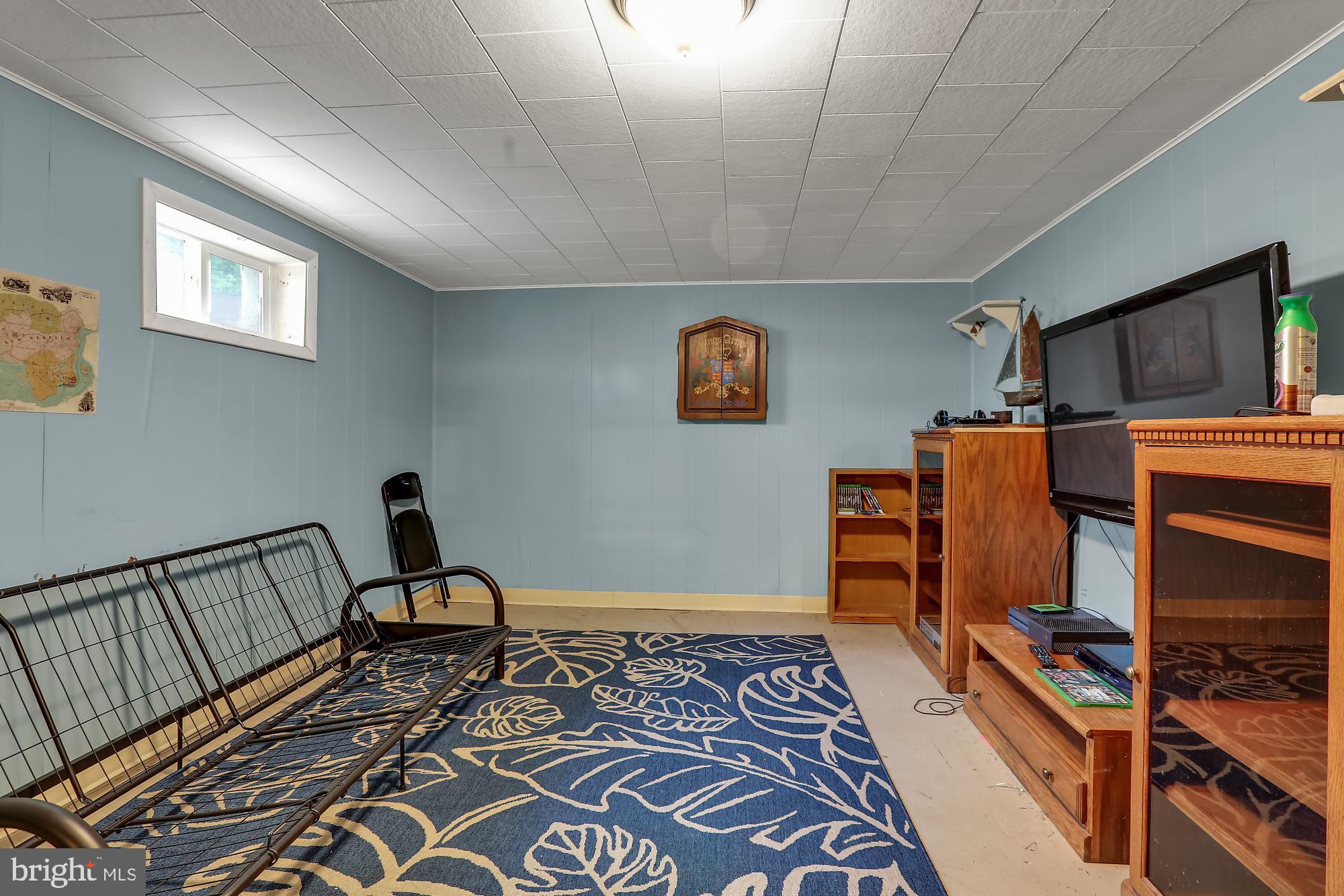 1209 Pine Grove Road Yardley, PA 19067 - Photo 26 of 37