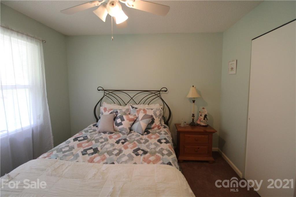 4806 Rio De Luna Hickory, NC 28601 - Photo 19 of 29 Gallery Image 19