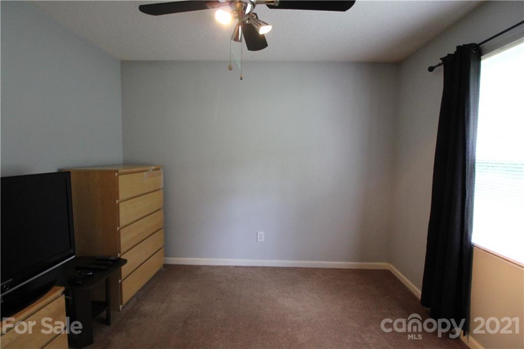 4806 Rio De Luna Hickory, NC 28601 - Photo 20 of 29 Gallery Image 20