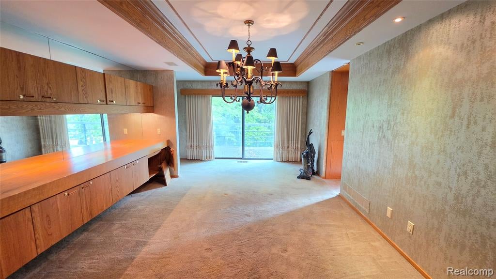 2551 Patterson Lake Road Pinckney, MI 48169 - Photo 11 of 37 Gallery Image 11
