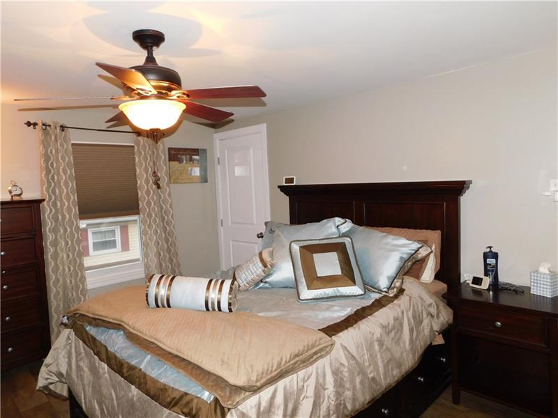 1516 Renton Road Plum, PA 15239 - Photo 12 of 25