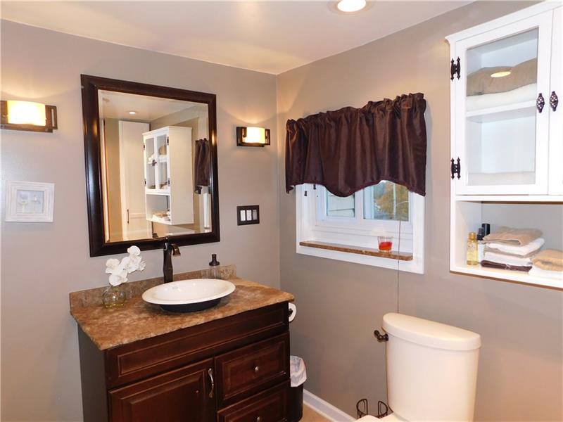 1516 Renton Road Plum, PA 15239 - Photo 13 of 25