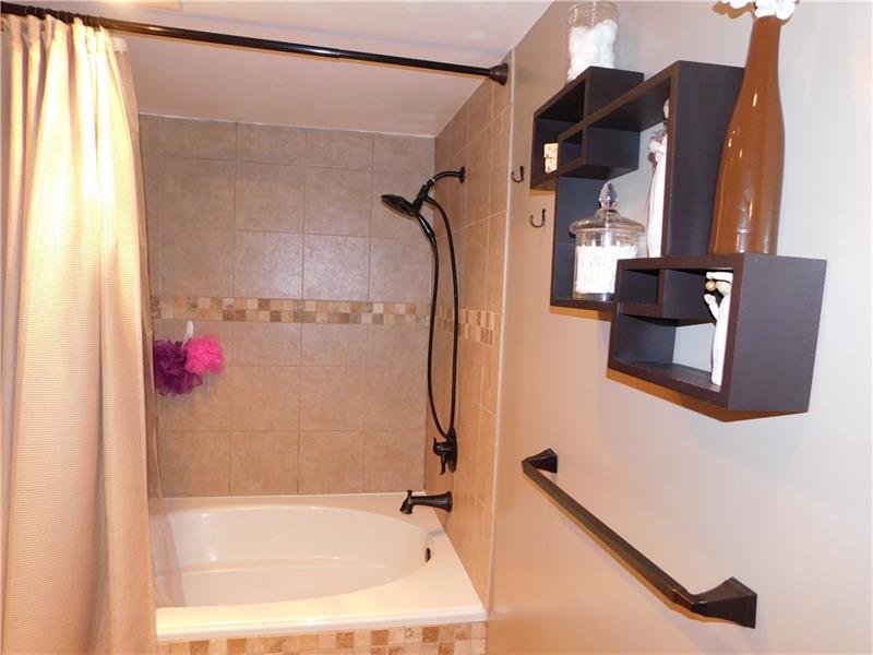 1516 Renton Road Plum, PA 15239 - Photo 14 of 25