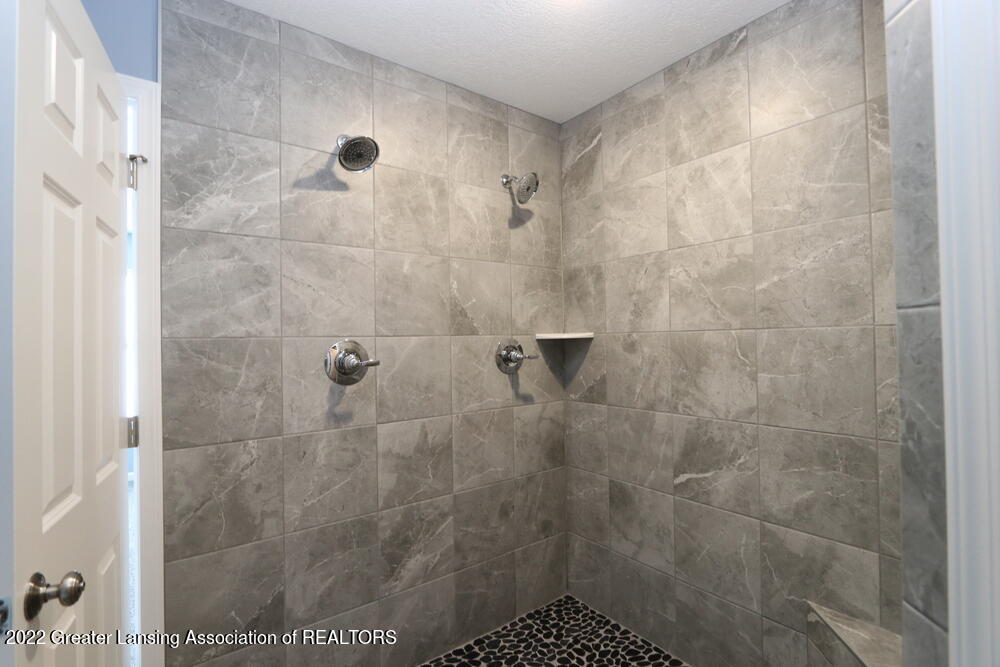 103 Hanna Road Mason, MI 48854 - Photo 15 of 25 4e642cc9-9313-40c6-9bdb-568d14796fe9