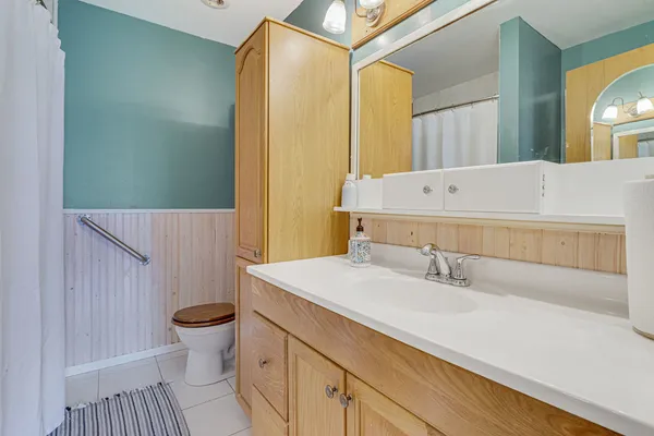 $225,000 | 5341 Crescent Lane, Unit D, Oak Forest, IL 60452