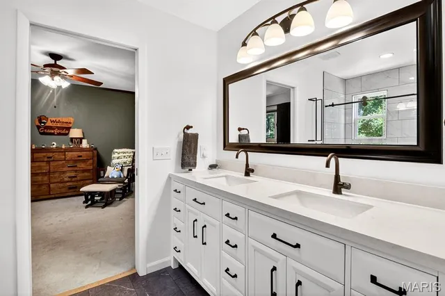 $599,000 | 1519 Laketop Drive, Fairview Heights, IL 62208