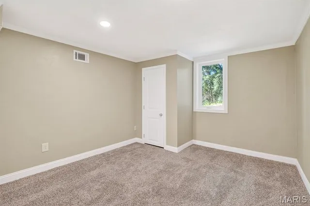 $599,000 | 1519 Laketop Drive, Fairview Heights, IL 62208