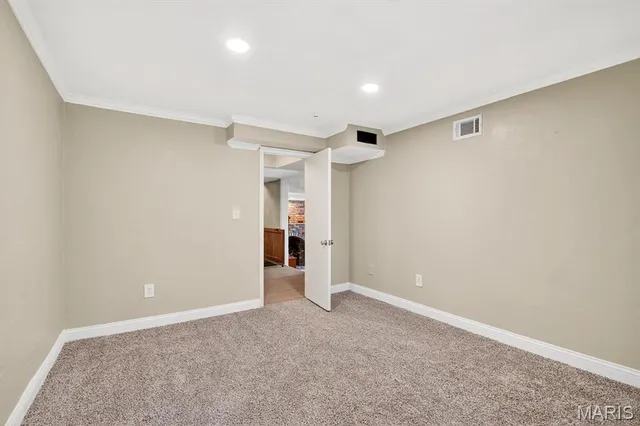 $599,000 | 1519 Laketop Drive, Fairview Heights, IL 62208