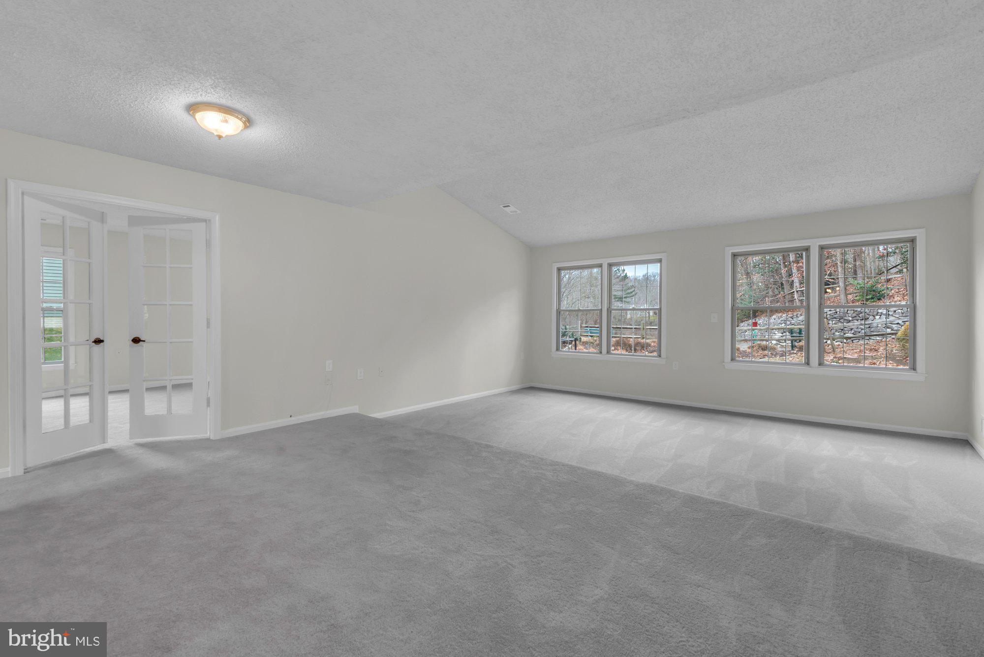 2572 Golfers Ridge Road Annapolis, MD 21401 - Photo 7 of 69 a view of an empty room with a window