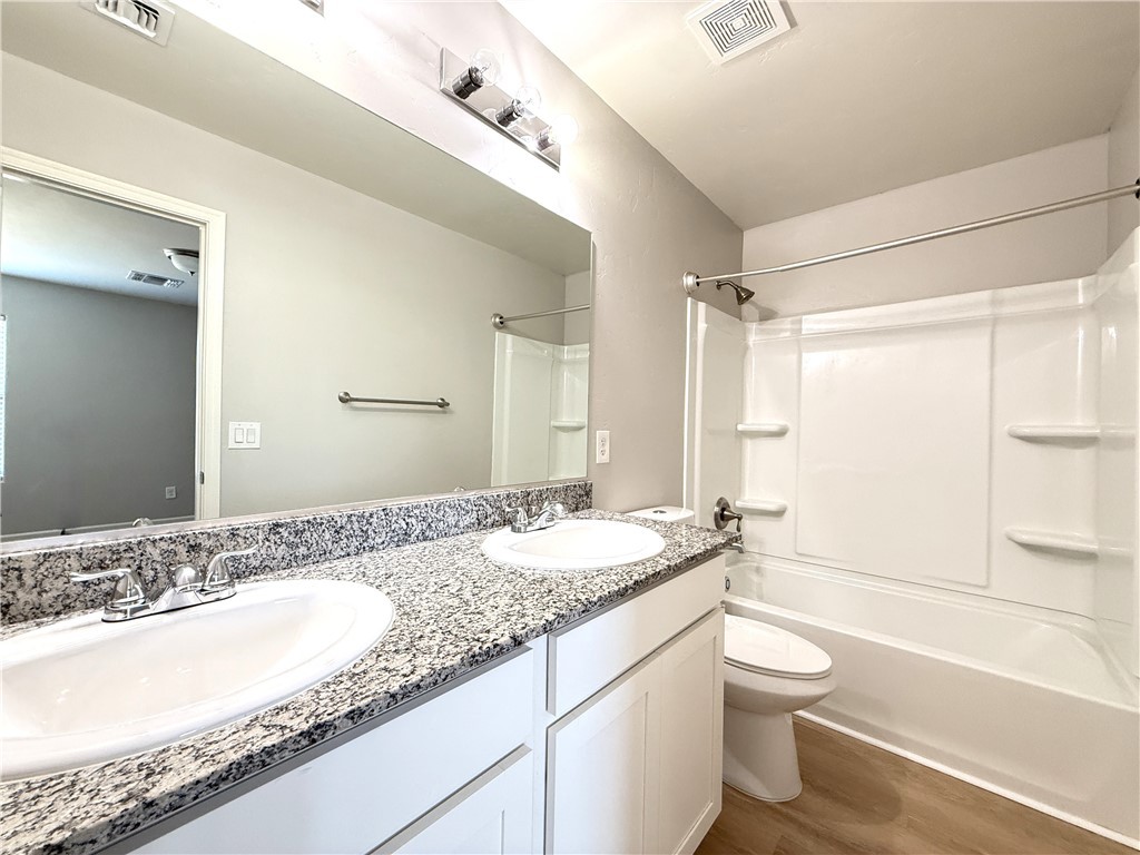 534 Ramar Road Bullhead City, AZ 86442 - Photo 17 of 23 Bathroom