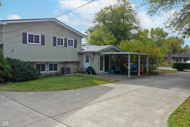 $324,900 | 601 Sherwood Drive, Crawfordsville, IN 47933