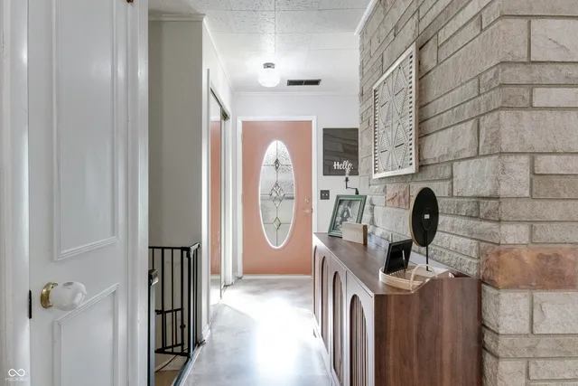 $324,900 | 601 Sherwood Drive, Crawfordsville, IN 47933