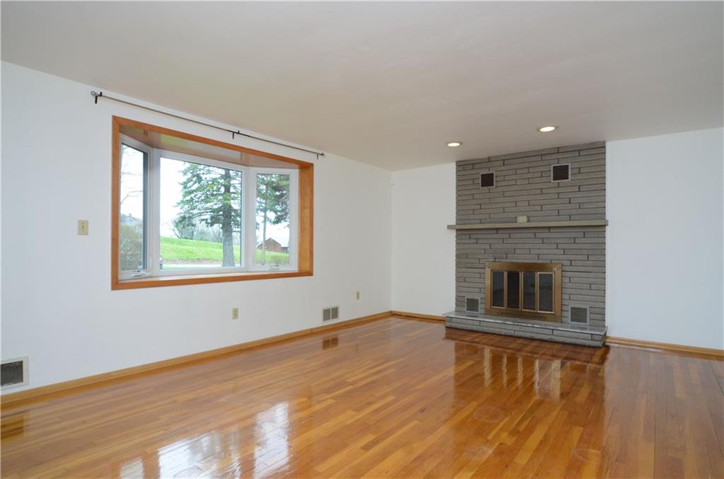 4468 Battle Ridge Road McDonald, PA 15057 - Photo 2 of 25 Gallery Image 2
