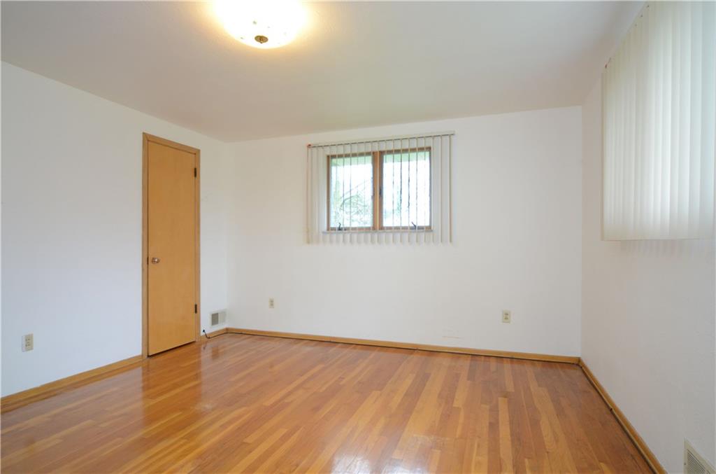 4468 Battle Ridge Road McDonald, PA 15057 - Photo 16 of 25 Gallery Image 16