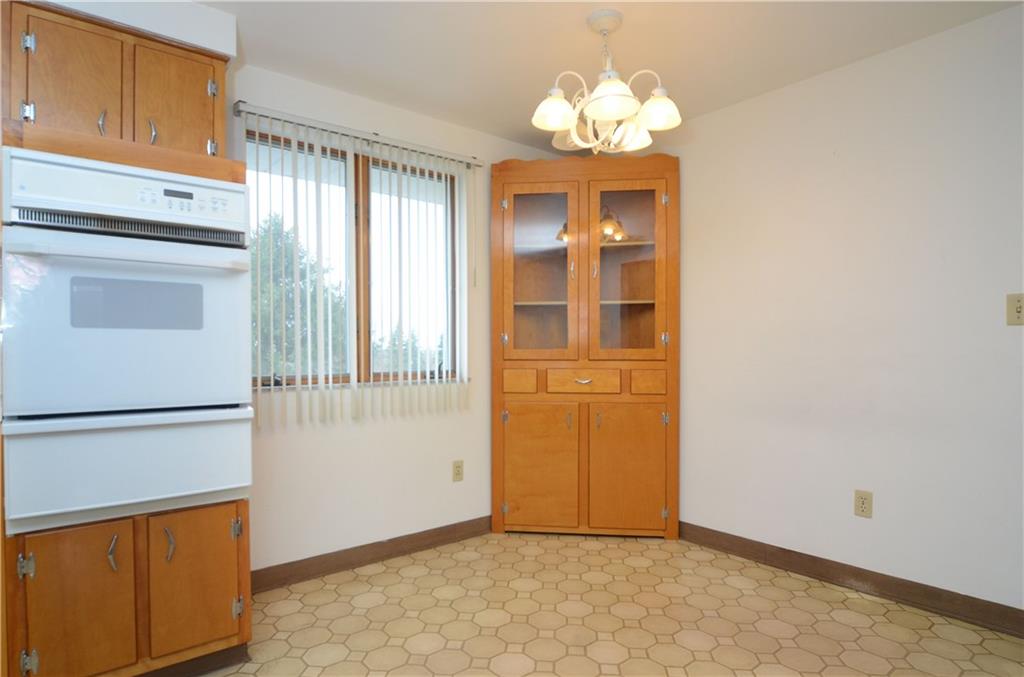 4468 Battle Ridge Road McDonald, PA 15057 - Photo 5 of 25 Gallery Image 5