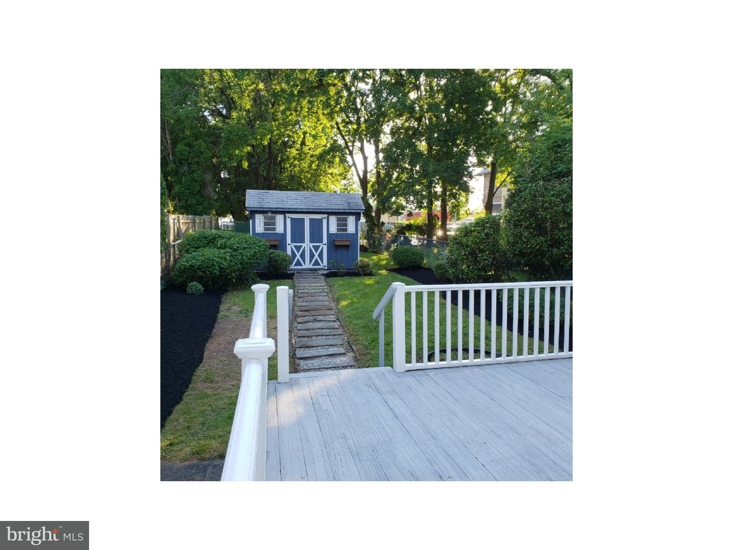 814 Grove Avenue Springfield, PA 19064 - Photo 4 of 25 Back Yard