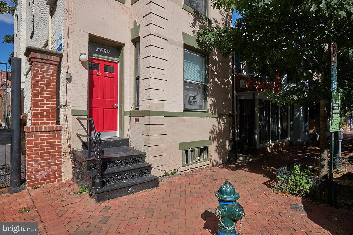 3215 O Street Northwest, Unit 1 Washington, DC 20007 - Photo 2 of 20