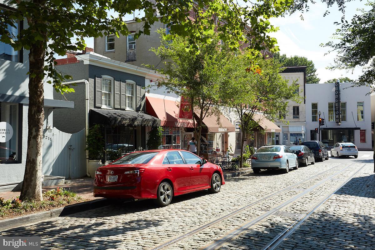 3215 O Street Northwest, Unit 1 Washington, DC 20007 - Photo 12 of 20