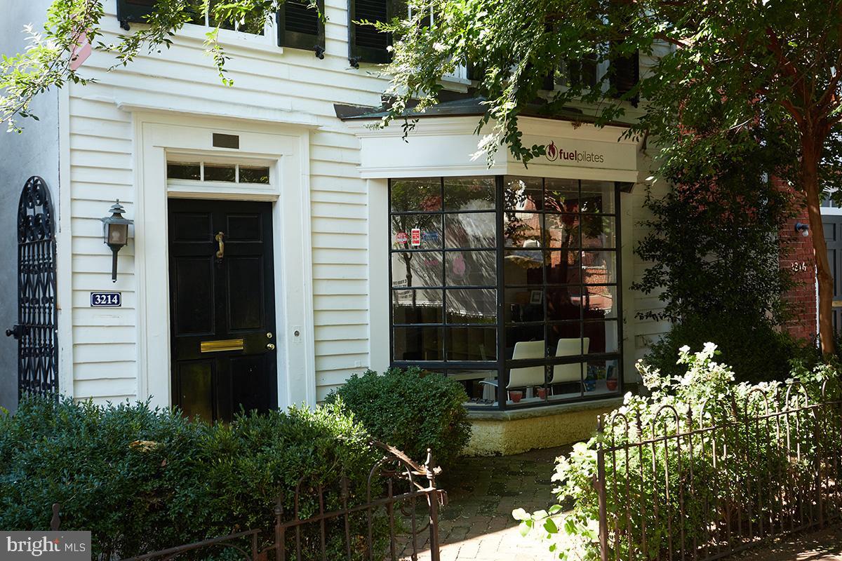 3215 O Street Northwest, Unit 1 Washington, DC 20007 - Photo 14 of 20