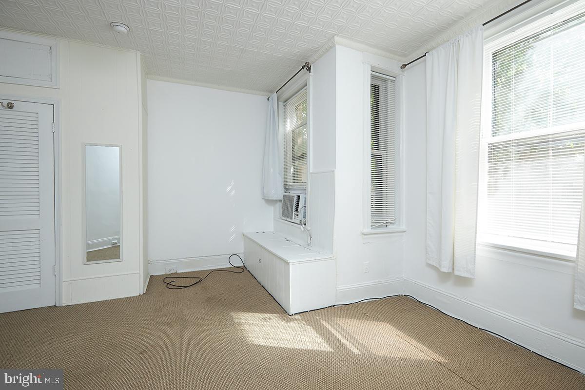3215 O Street Northwest, Unit 1 Washington, DC 20007 - Photo 4 of 20