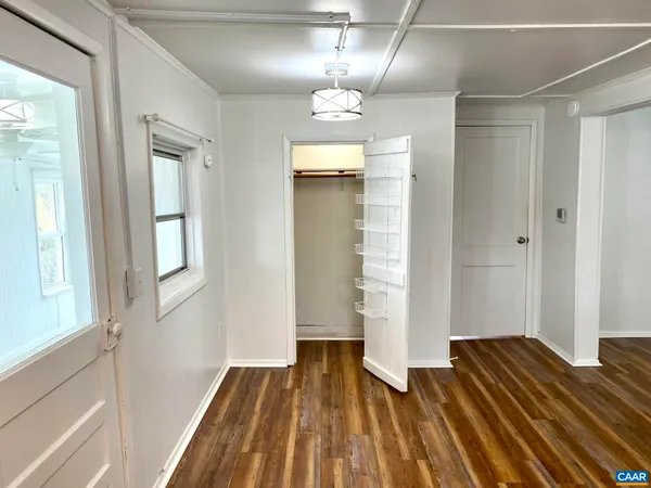 $875 | 520 Pine Avenue, Unit 6, Waynesboro, VA 22980