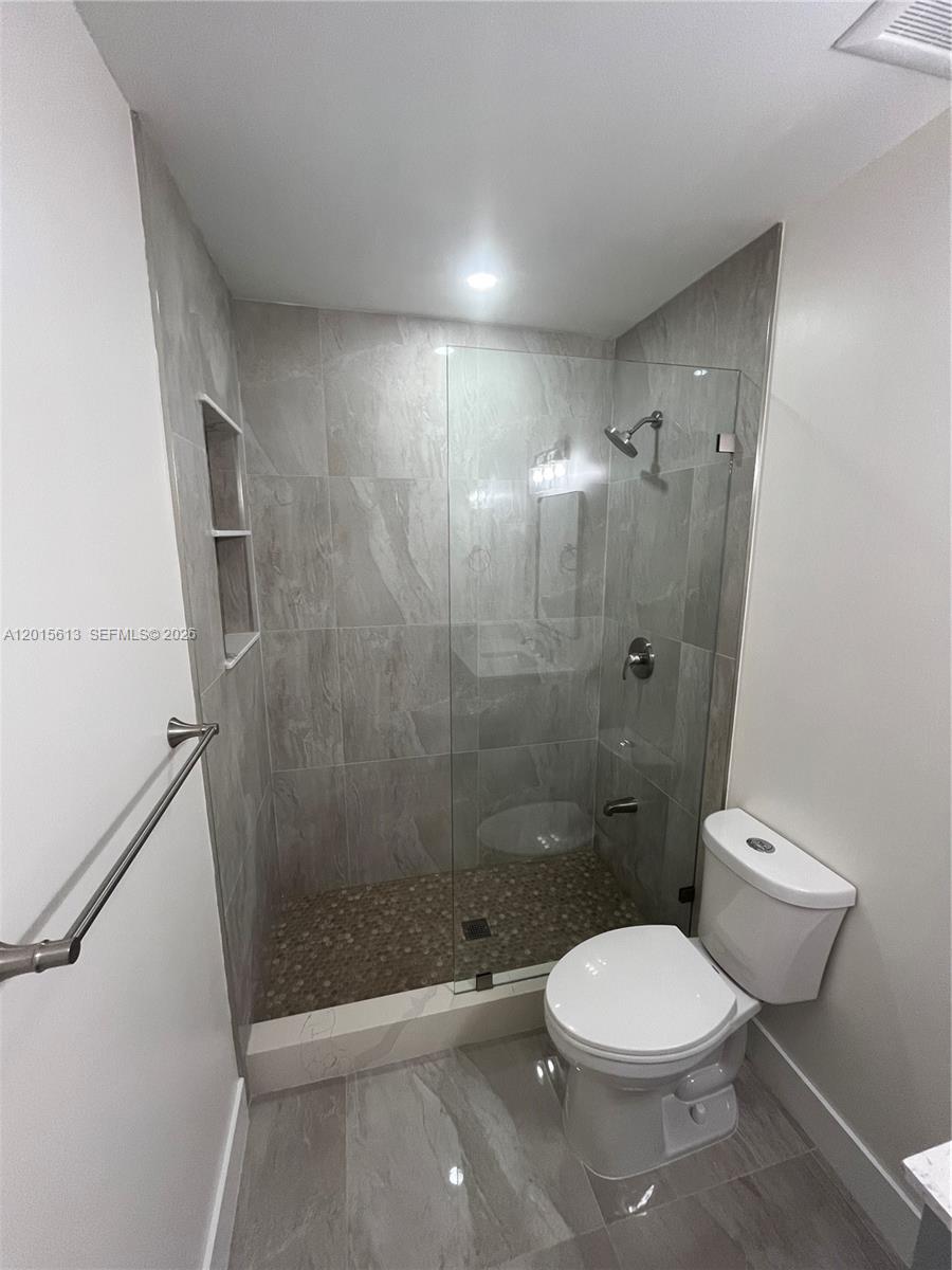 9970 Southwest 14th Terrace, Unit B Miami, FL 33174 - Photo 8 of 9